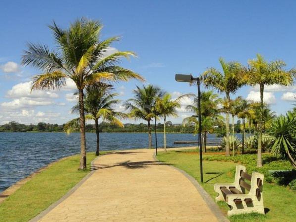 Flat Saint Moritz - Centro De Brasilia A319 Hotel Exterior photo